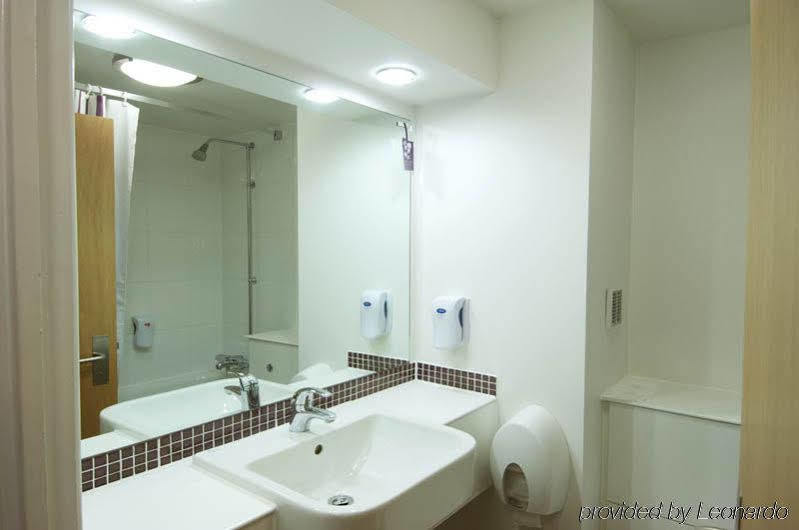 Premier Inn Walsall Bagian luar foto